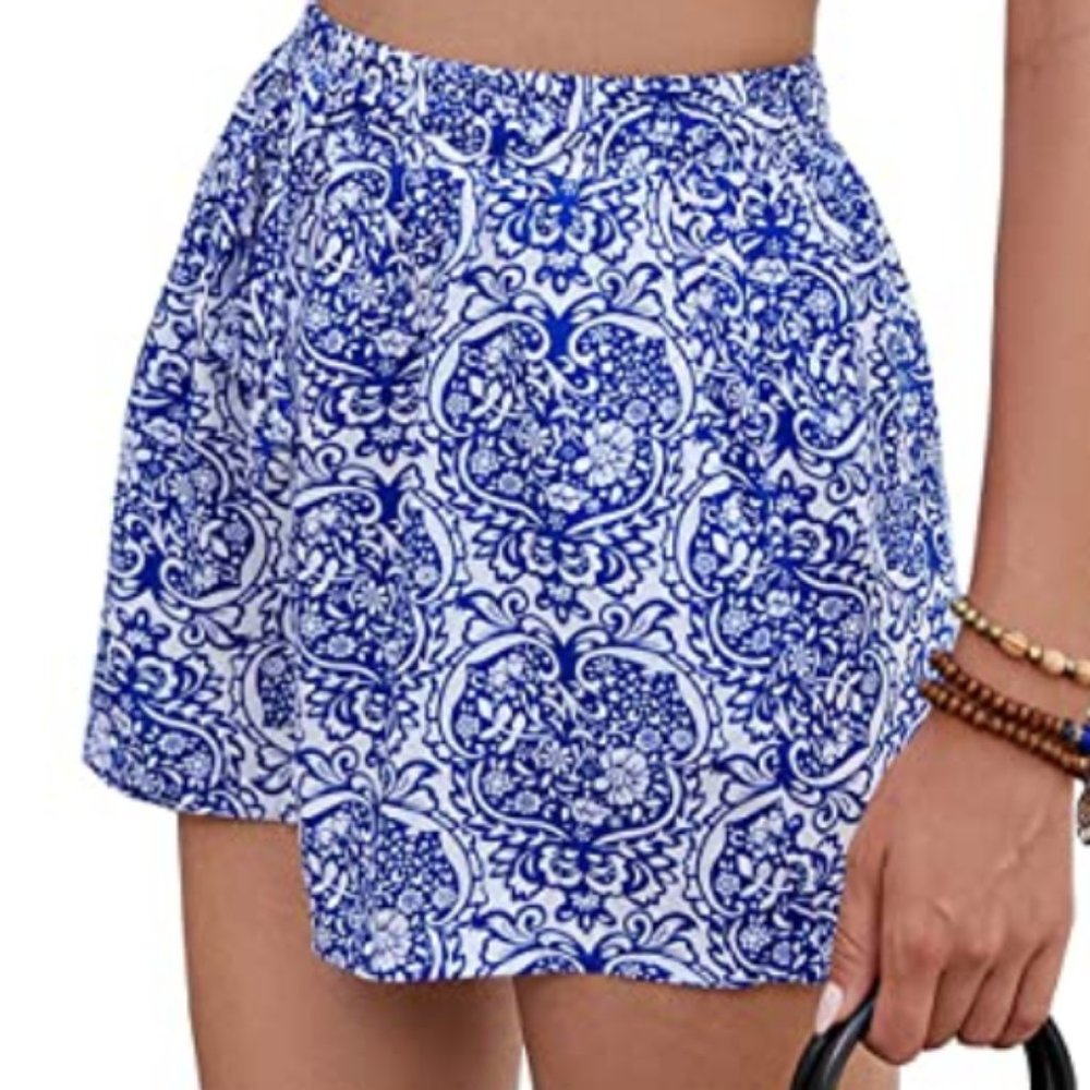 New Buenos Ninos Women's M Shorts